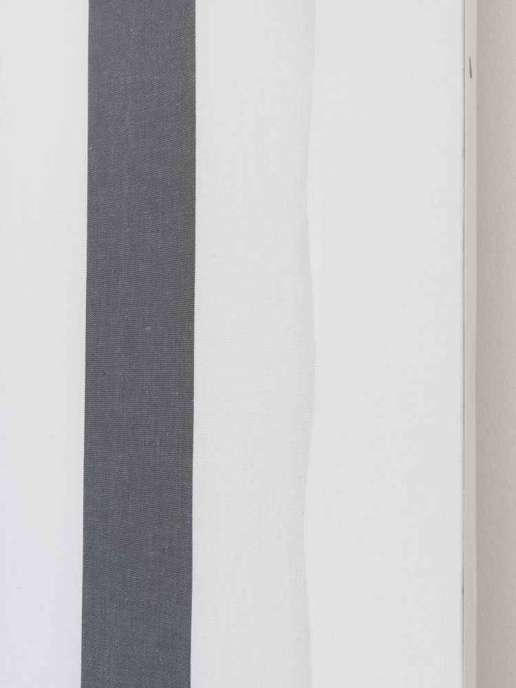 Daniel Buren, ‘Peinture acrylique blanche sur tissu rayé blanc et noir (detail)’, 1966, acrylic on awning fabric