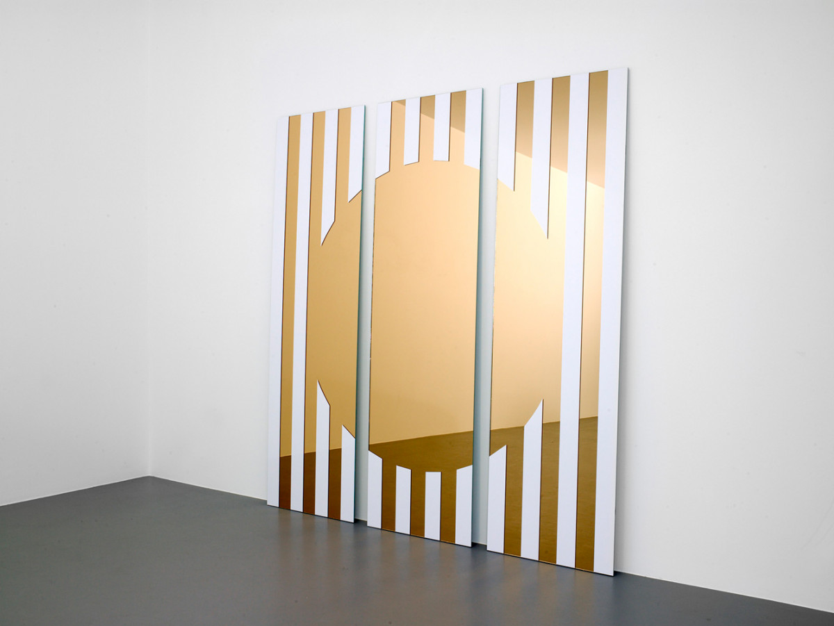 Daniel Buren, ‘Les visages colorés III A-rosé’, 2005, White vinyl on mirror