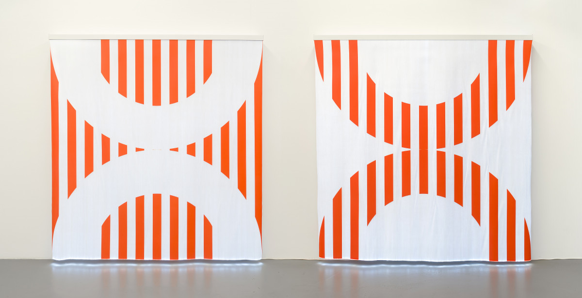 Daniel Buren, ‘Fibres optiques — Orange. Diptyque CC1+DD1’, 2014, Fiber optic fabric, LED (white, orange), steel